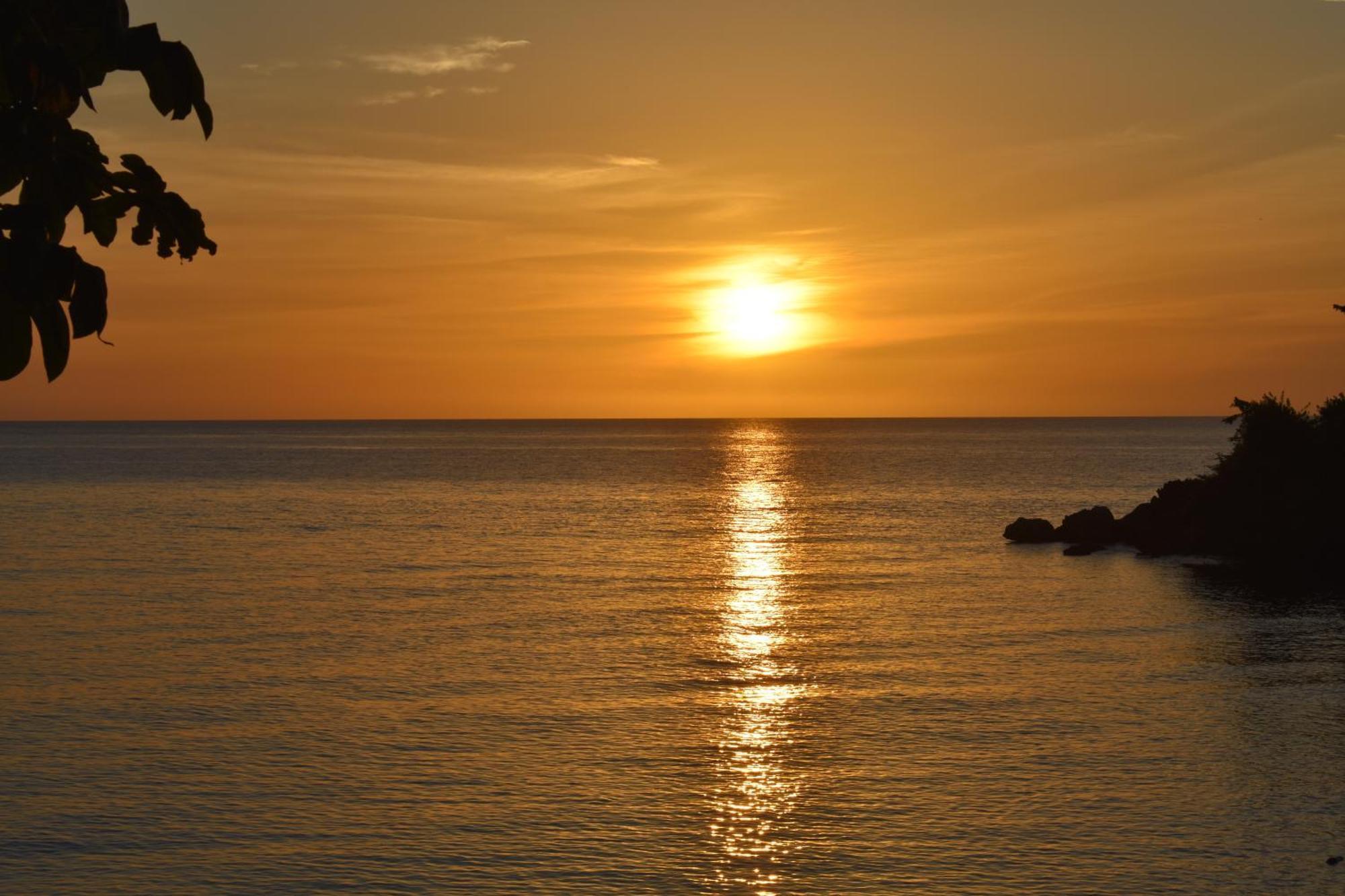 Irie Vibes Ocean View Villa Negril Exterior photo